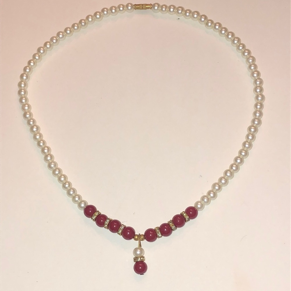 Elegant Vintage Faux Pearl and Red Glass Beaded Boho Necklace